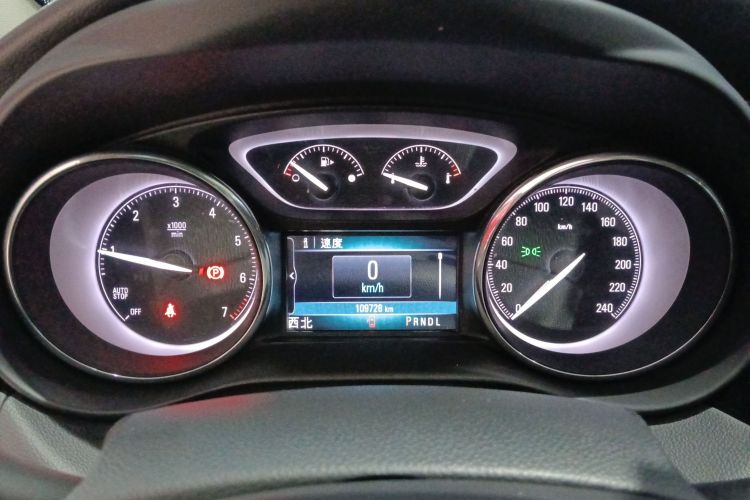 别克 昂科威 2020款 20T 两驱领先型局部细节14