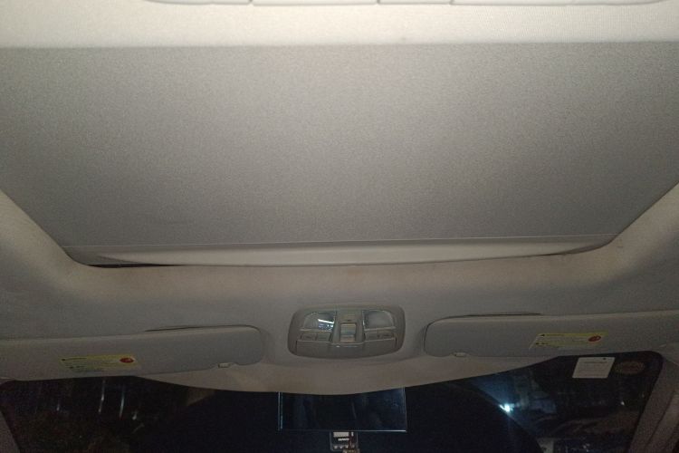 上汽大通MAXUS 大通G10 2014款 2.0T 自动豪华行政版中控内饰22