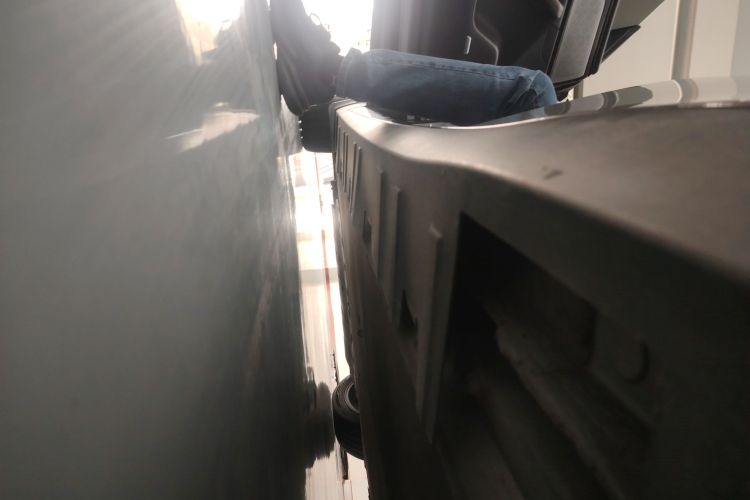 小鹏P7 2020款 670E局部细节9002