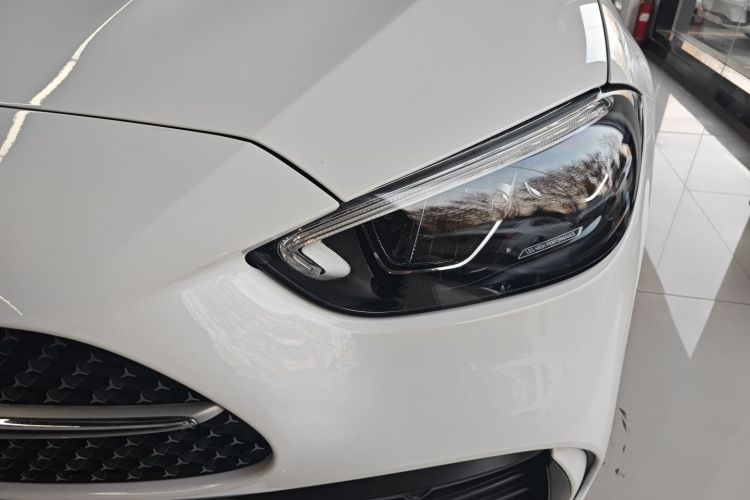 奔驰C级 2022款 改款 C 260 L 运动版局部细节36