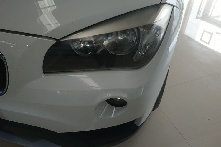 宝马X1 2013款 sDrive18i 时尚型局部细节36