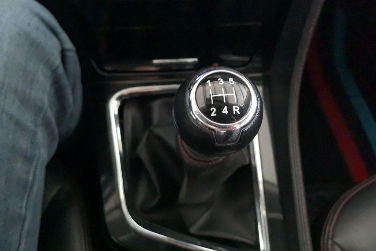 启辰T70 2019款 1.4T 手动睿享版中控内饰18