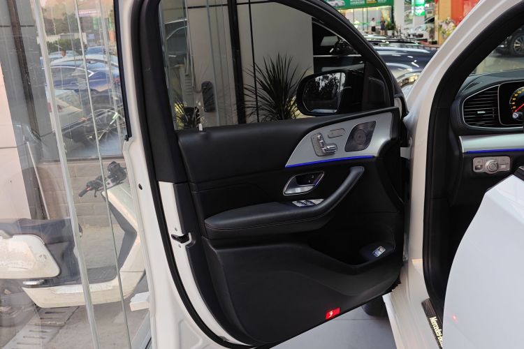 奔驰GLE轿跑 2020款 GLE 350 4MATIC 轿跑SUV 豪华型中控内饰7007