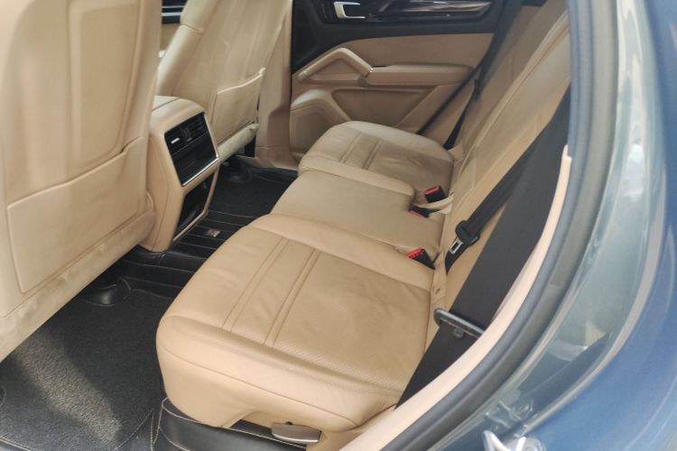 保时捷 2018款 Cayenne 3.0T中控内饰21