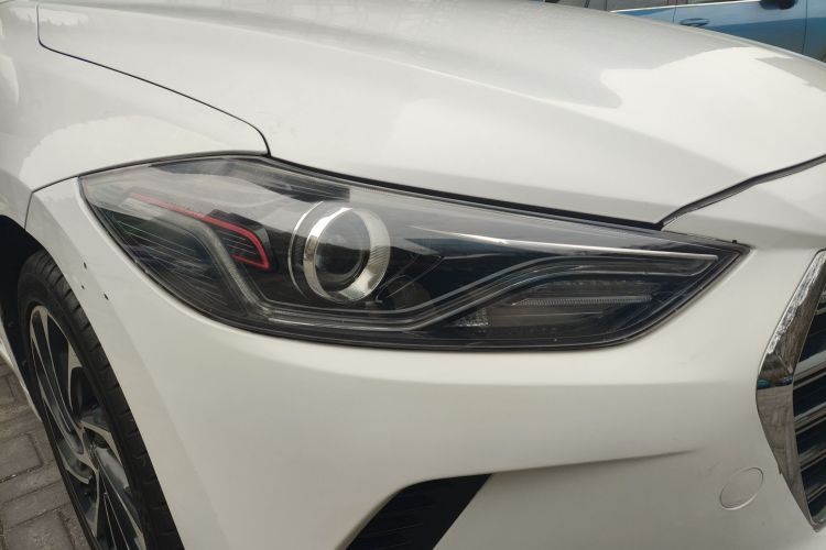 现代 领动 2019款 1.5L CVT智炫·精英型车身外观8