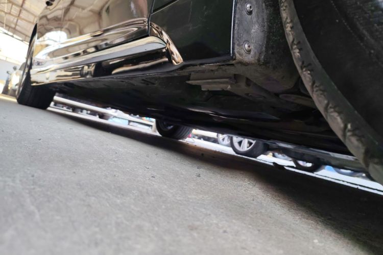 雷克萨斯LS 2021款 500h 卓越版局部细节9001