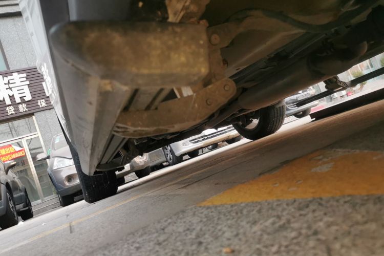 广汽传祺 传祺GS8 2017款 320T 两驱豪华智联版（七座）局部细节9001