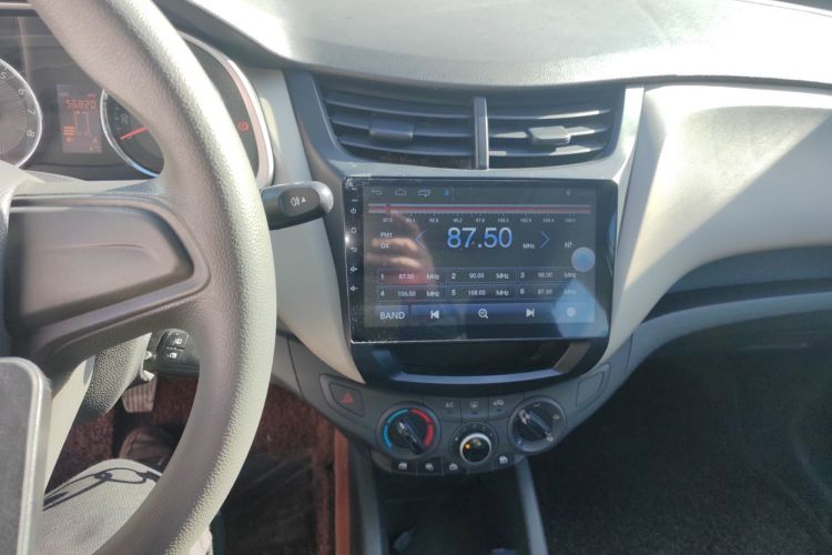 雪佛兰 2018款 赛欧3 1.3L 手动舒适天窗版中控内饰16