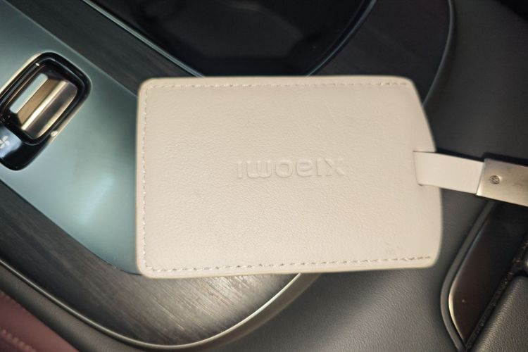 小米汽车 小米SU7 2024款 后驱长续航智驾版中控内饰7001