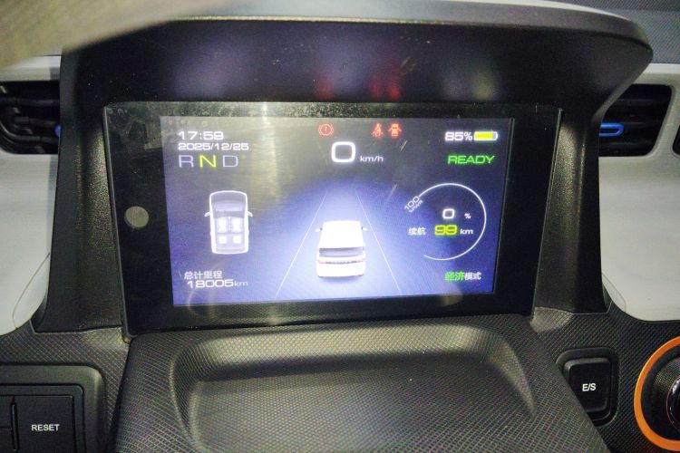 五菱汽车 宏光MINIEV 2020款 自在款 磷酸铁锂中控内饰14