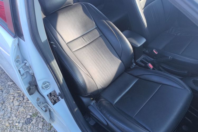 丰田 YARiS L 致炫 2016款 改款 1.5E CVT魅动版局部细节41