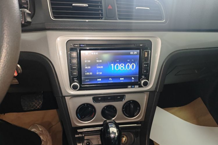 大众 朗逸 2013款 改款经典 1.6L 自动舒适版局部细节16