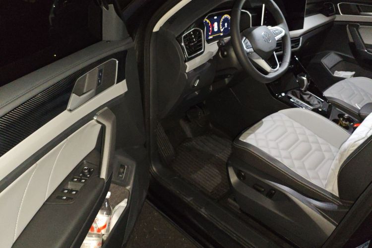 大众 探岳 2025款 众享款 300TSI中控内饰20