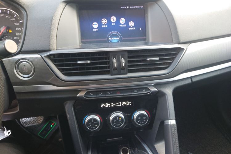 哈弗H6 2018款 运动版 1.5T 自动两驱精英型 国V中控内饰16