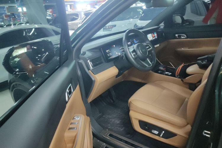 理想汽车 理想ONE 2021款 增程6座版中控内饰20