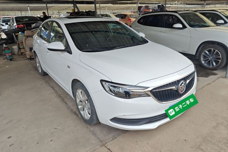 别克 英朗 2021款 改款 典范 1.5L 自动精英型车身外观3