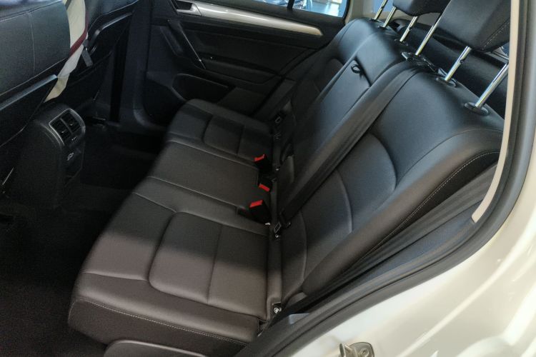 大众 高尔夫·嘉旅 2020款 280TSI 自动好奇型中控内饰21