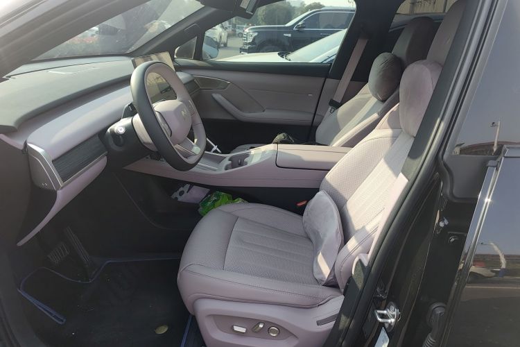 乐道L60 2024款 60kWh 后驱版中控内饰19