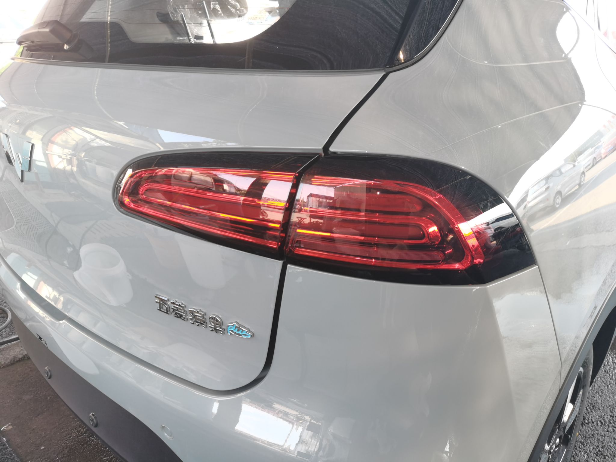 五菱汽车 五菱缤果PLUS 2024款 330km 五座版