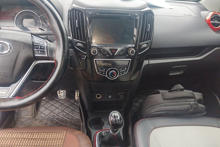 长城M4 2014款 1.5L 手动舒适型中控内饰16