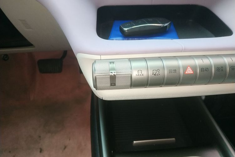 比亚迪 海豚 2021款 405km 时尚版局部细节18