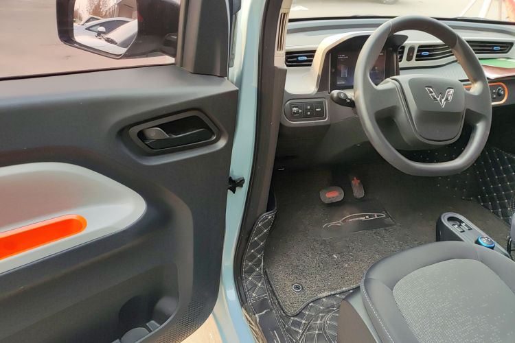 五菱汽车 宏光MINIEV 2020款 自在款 磷酸铁锂中控内饰20