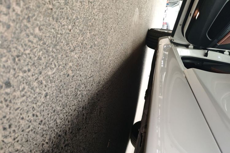 宝马5系(进口) 2015款 520i 典雅型局部细节9002