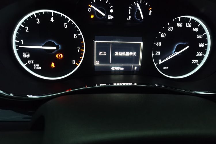 别克 昂科拉 2017款 18T 自动两驱都市领先型中控内饰15