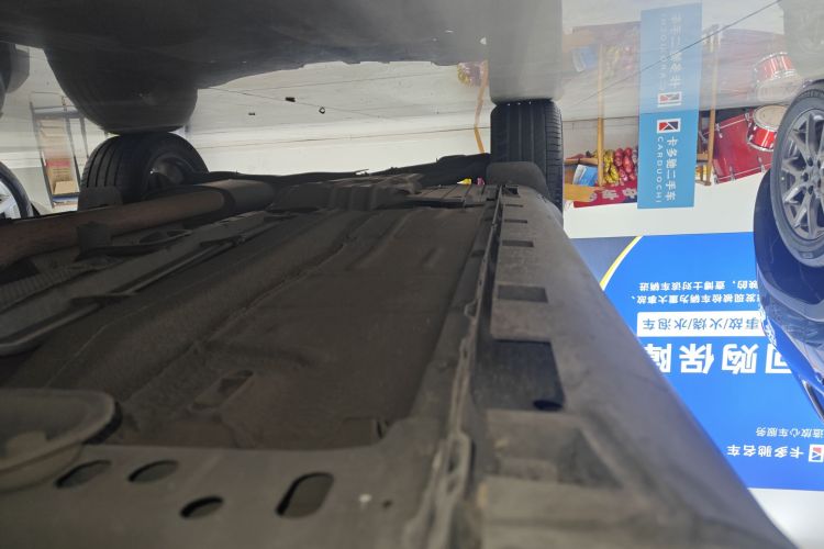 福特 翼虎 2017款 EcoBoost 245 四驱尊翼型局部细节9001