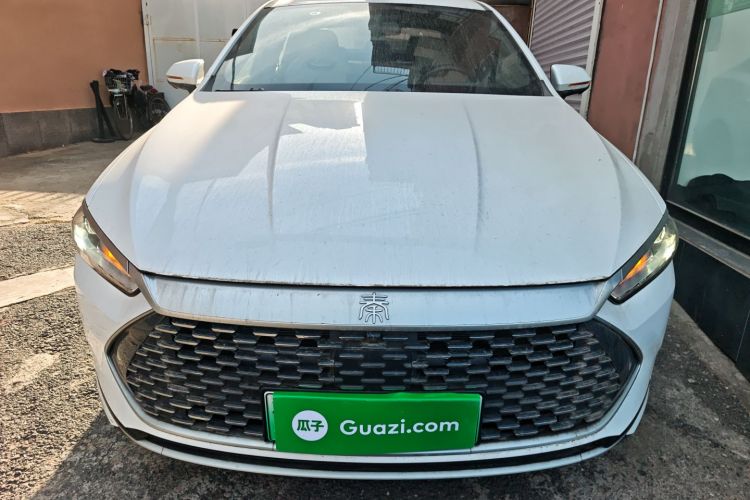 比亚迪 秦PLUS 2023款  冠军版 DM-i 120KM超越型车身外观6001