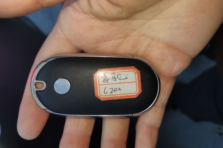 奔驰C级 2022款 改款 C 200 L 运动版中控内饰7001