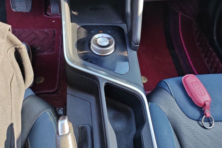 吉利几何 EX3 功夫牛 2021款 坚强牛牛局部细节18