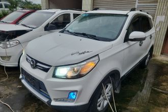 北汽幻速S3 2017款 1.5L 手动豪华型