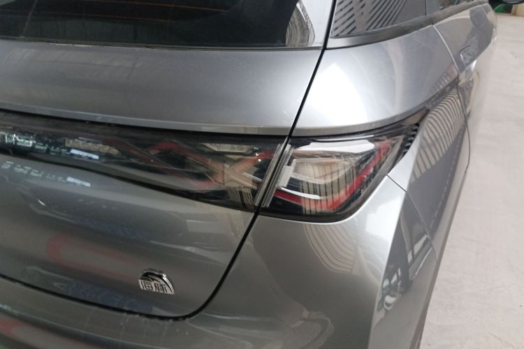 比亚迪 海豚 2021款 405km 时尚版车身外观6006