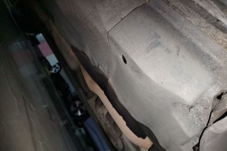 奥迪Q5 2013款 40 TFSI 技术型局部细节9001