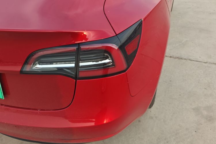 特斯拉 Model 3 2019款 标准续航后驱升级版车身外观9