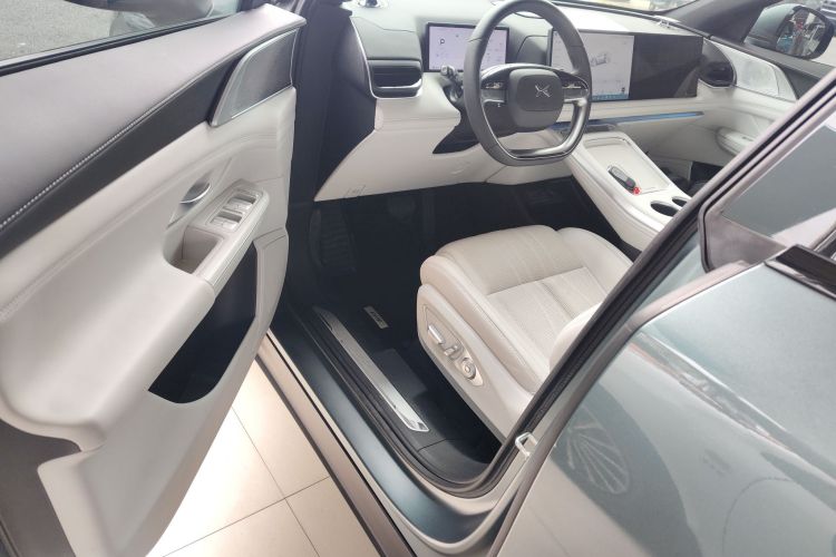 小鹏G9 2022款 570 Max中控内饰7003