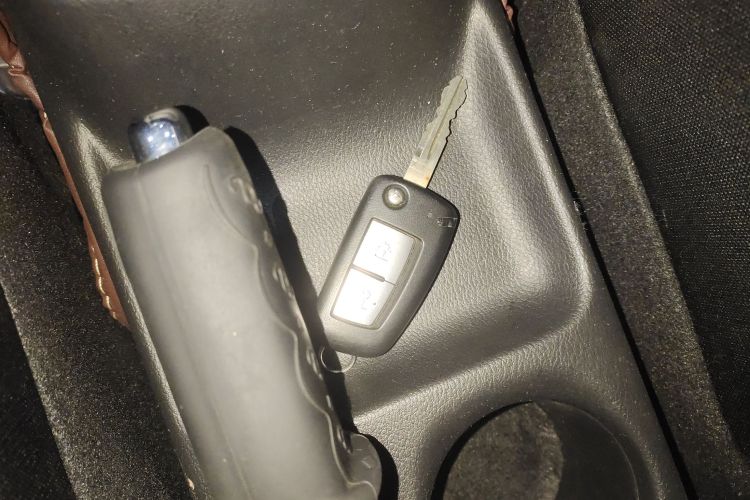 日产 劲客 2020款 1.5L XL CVT酷享版中控内饰11