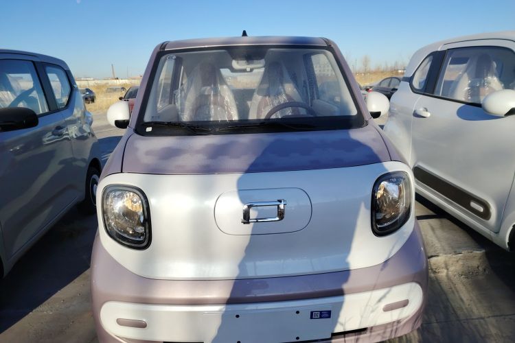 奔腾小马 2026款 222km 萌趣马 Plus车身外观6001