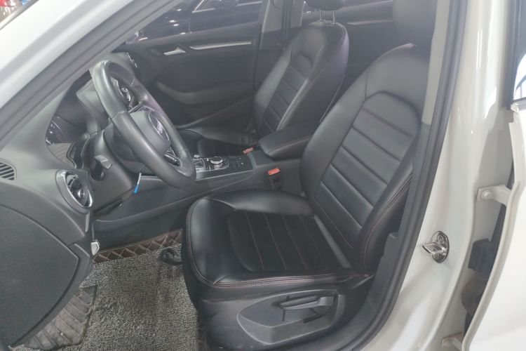 奥迪A3 2019款 Limousine 35 TFSI 进取型 国V局部细节19