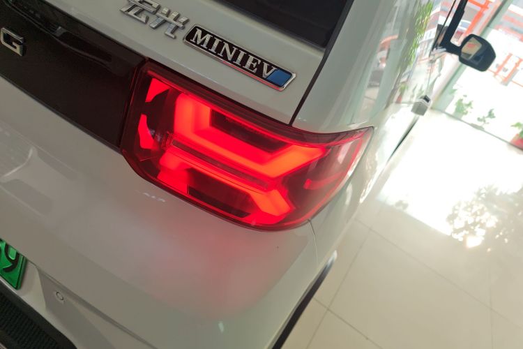 五菱汽车 宏光MINIEV 2022款 GAMEBOY 200km 玩咖款 磷酸铁锂车身外观6006