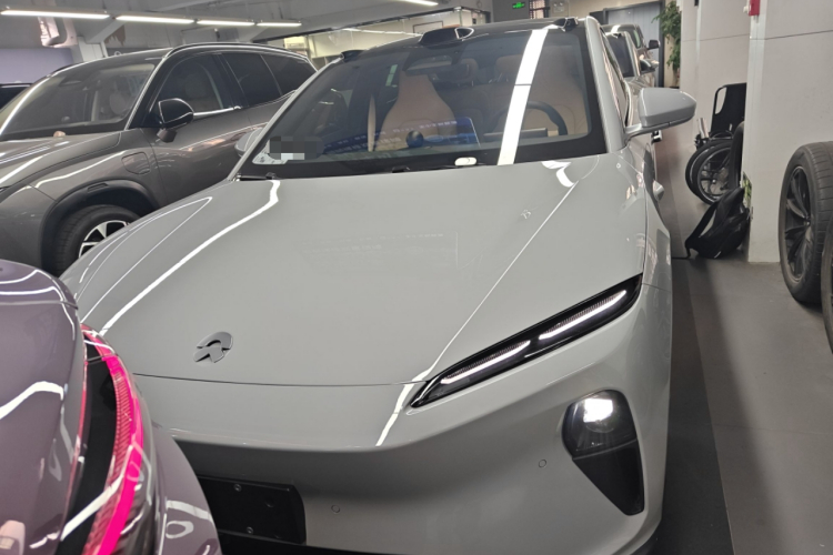 蔚来ET5T 2023款 75kWh Touring车身外观6001