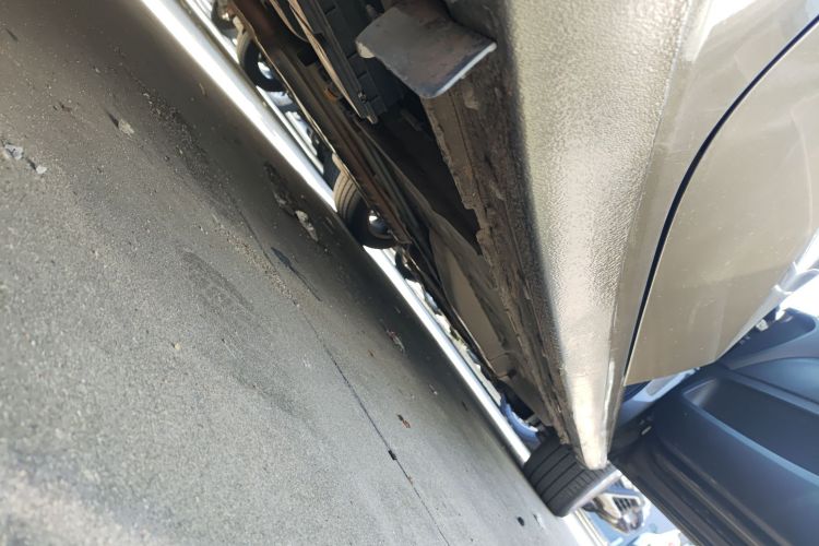 别克GL6 2021款 323T 轻混动互联豪华型局部细节9001