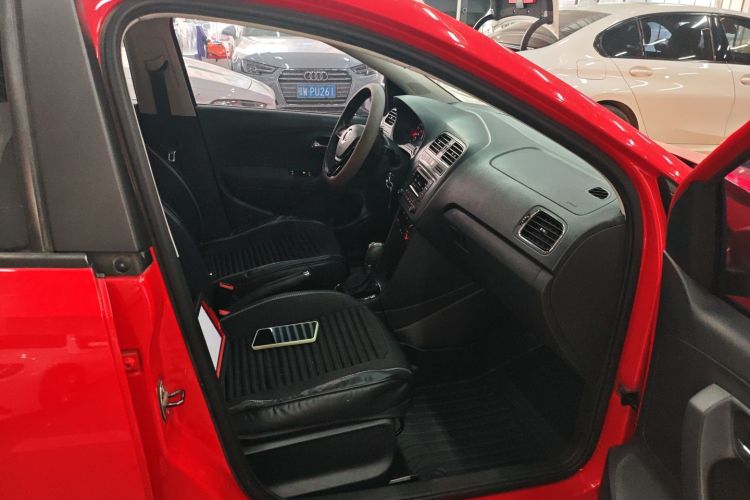 大众 Polo 2016款 1.6L 自动舒适型局部细节41