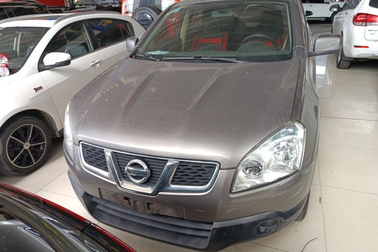 日产 逍客 2012款 2.0XL 火 CVT 2WD车身外观2