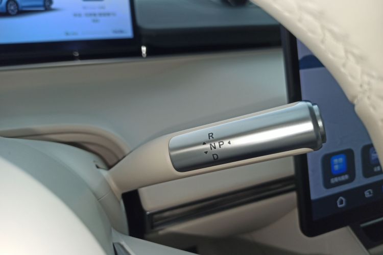 鸿蒙智行 智界R7 2024款 纯电 736km UItra中控内饰18