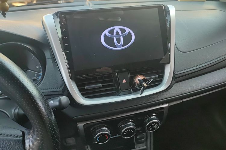 丰田 YARiS L 致炫 2019款 1.5E CVT魅动版 国VI中控内饰16