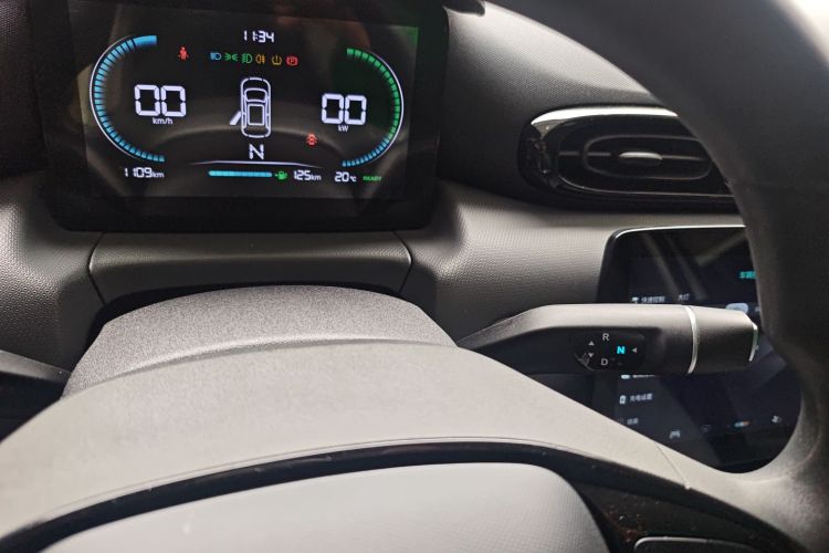 零跑汽车 零跑T03 2025款 310舒享版中控内饰18