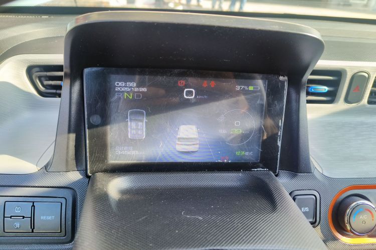 五菱汽车 宏光MINIEV 2020款 自在款 三元锂局部细节14