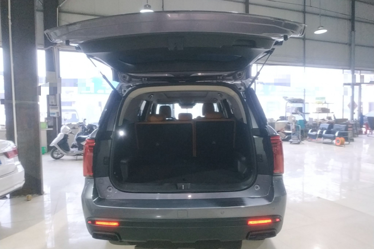 哈弗H5 2023款 2.0T自动两驱领英 汽油机舱底盘23